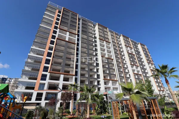 Real Estate in a Complex with Extensive Facilities in Mersin