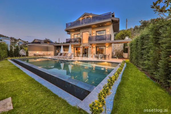 3+1 Villas with Outdoor and Indoor Pools in Fethiye Muğla