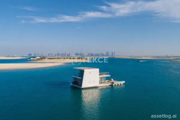 Floating Underwater Villas in The World Islands Dubai