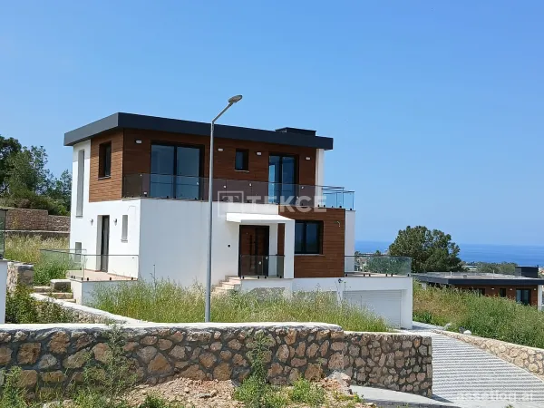 Triplex Houses with Private Pool in North Cyprus Girne