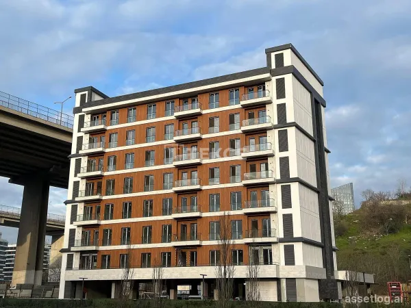Forest View Real Estate in Complex with Terrace in Istanbul