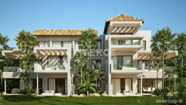 Properties with Spacious Design and Sea Views in Benahavis