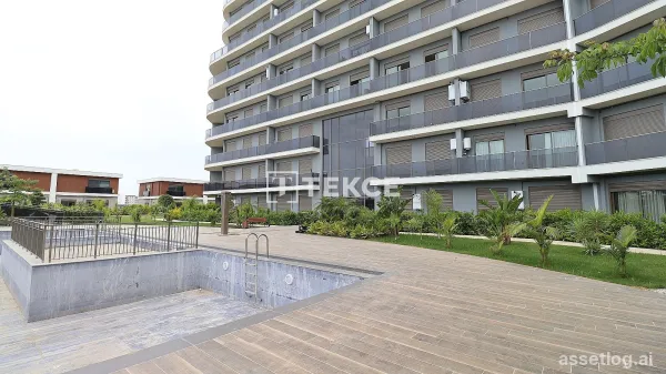 Elegant Apartments in a Complex in Antalya Altintas