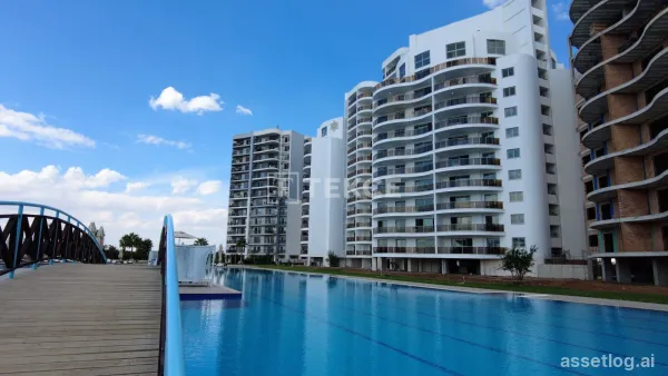 Flats in Iskele Long Beach in a Complex with Hotel Concept