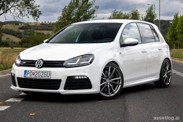 Volkswagen Golf 1.4 TSI / 118kW / M6 / WARRANTY / AVAILABLE ON INSTALLMENTS / TRADE-IN