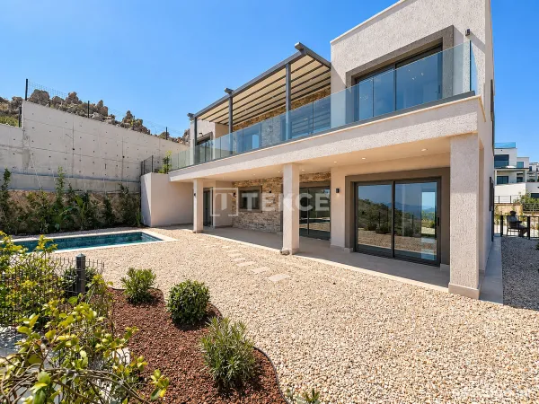 Sea View Homes with Private Pools in Bodrum Bağla