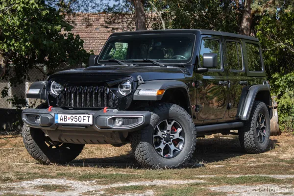Jeep Wrangler 3.6L V6 Rubicon / 212kW / A5 / ZÁRUKA / AJ NA SPLÁTKY / PROTIÚČET