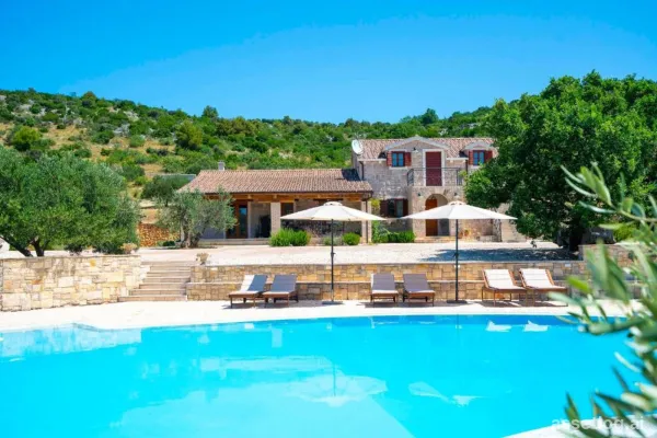 Šibenik, villa for sale