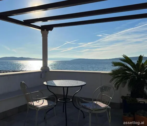Kaštela, old stone house for sale