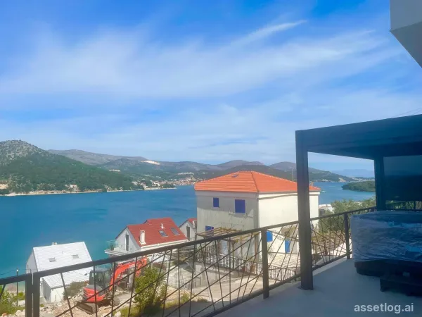 Trogir/Čiovo, apartmán na prodej