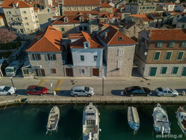 Kaštela, villa for sale