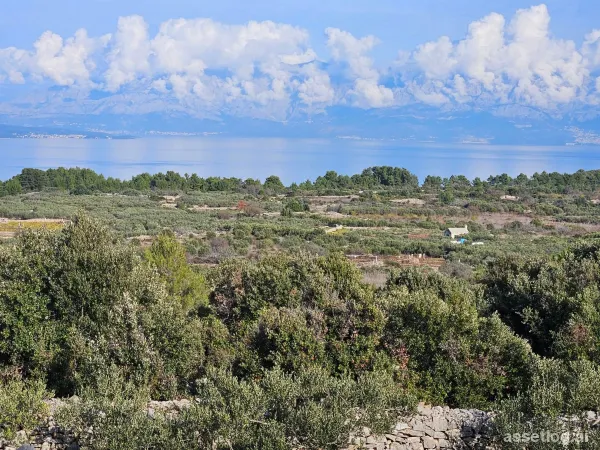 Hvar, stavební pozemek na prodej