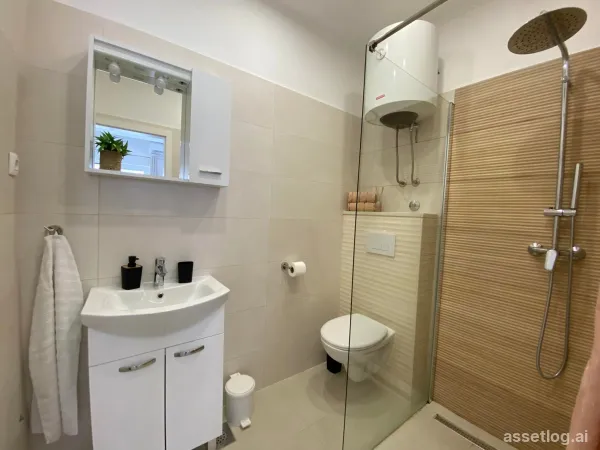 Omiš, house for sale
