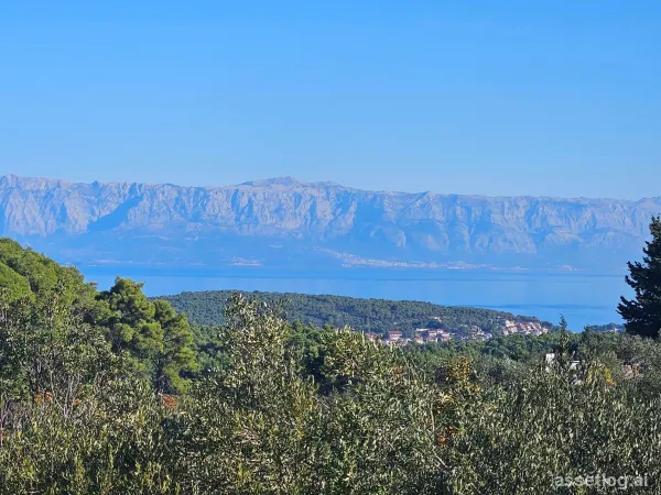 Hvar, stavební pozemek na prodej