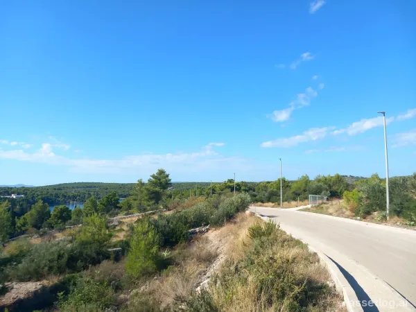 Brač, stavební pozemek na prodej