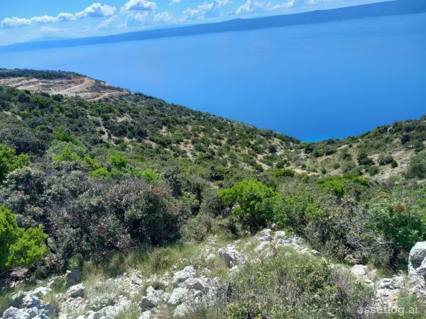 Brač, zemědělský pozemek na prodej