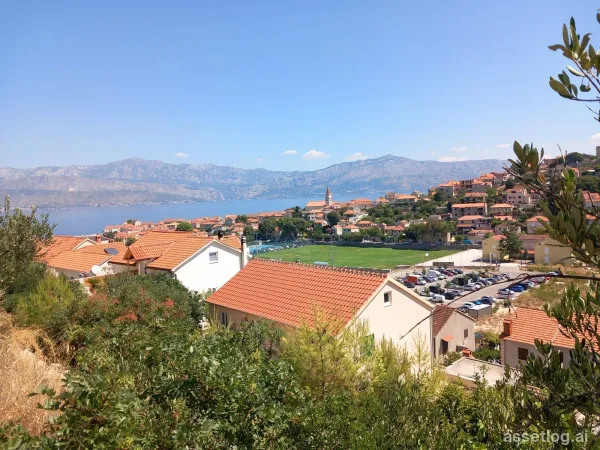 Brač, stavební pozemek na prodej