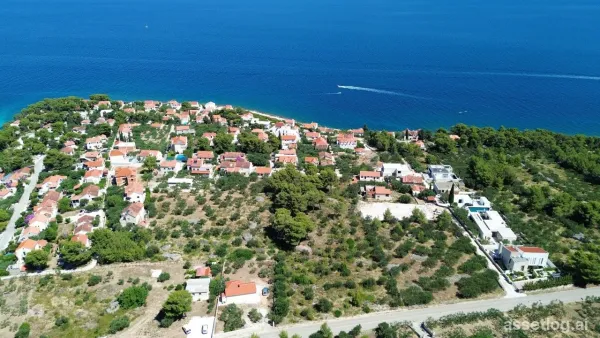 Brač, stavební pozemek na prodej