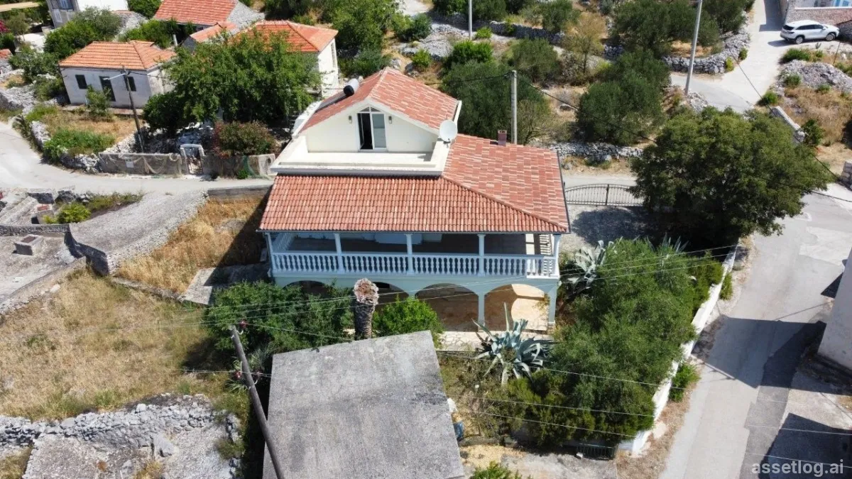Asset photo 1