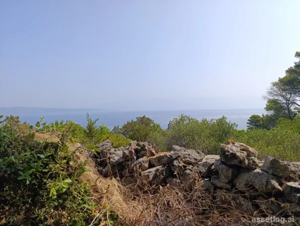 Hvar, zemědělský pozemek na prodej