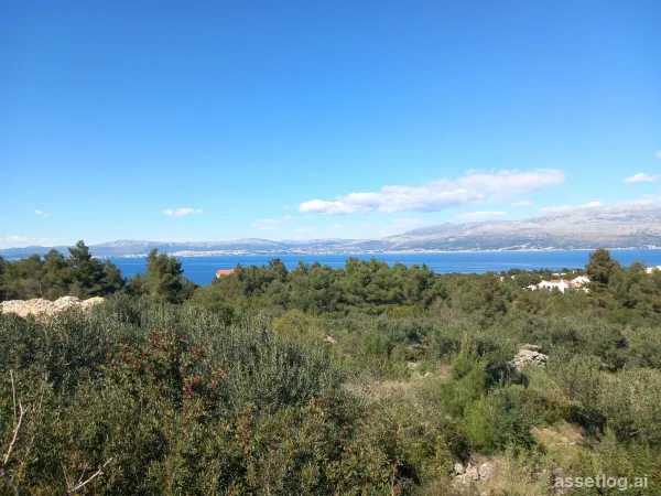 Brač, Baugrundstück zum Kauf