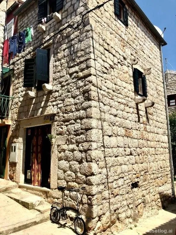 Vis, altes Steinhaus zum Kauf