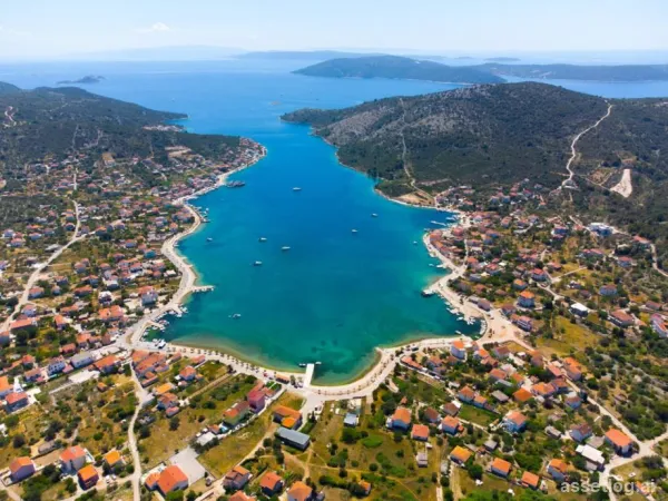 Trogir/Čiovo, stavební pozemek na prodej