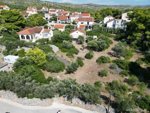 Brač, Baugrundstück zum Kauf