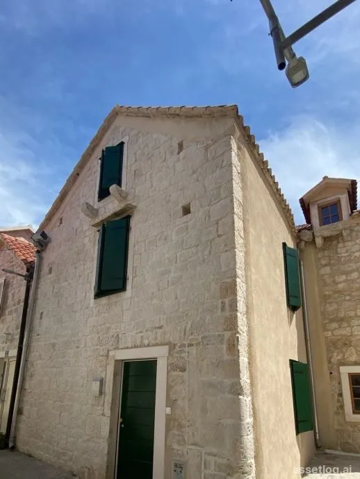 Kaštela, old stone house for sale