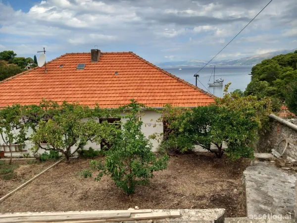 Brač, dům na prodej