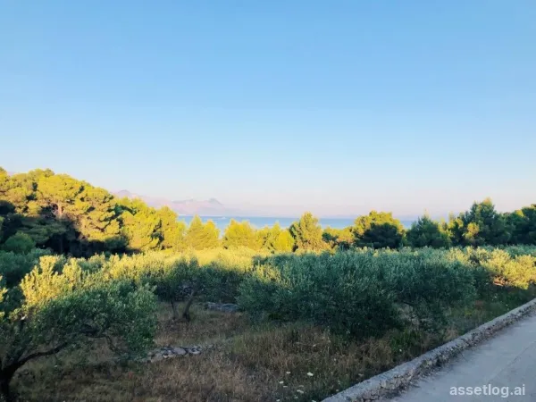 Brač, Baugrundstück zum Kauf