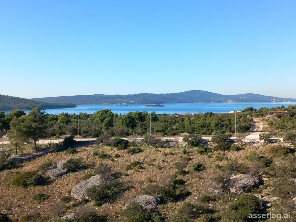 Brač, Baugrundstück zum Kauf