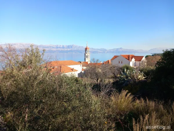 Brač, Baugrundstück zum Kauf