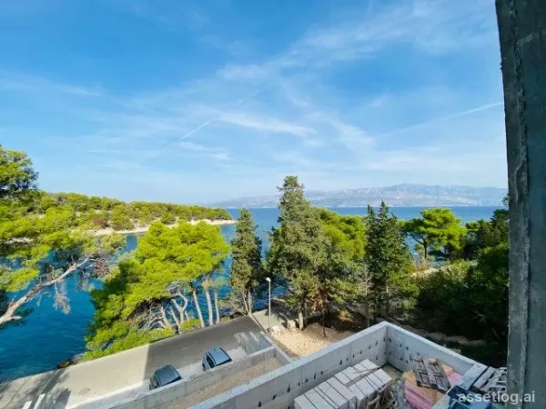 Brač, vila na prodej