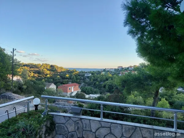 Vis, house for sale