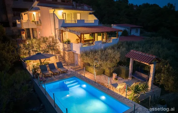 Vis, house for sale