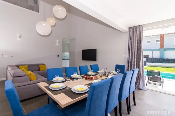 Kaštela, villa for sale