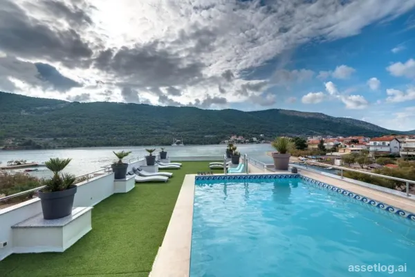 Šibenik, villa for sale