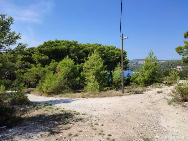Brač, stavební pozemek na prodej