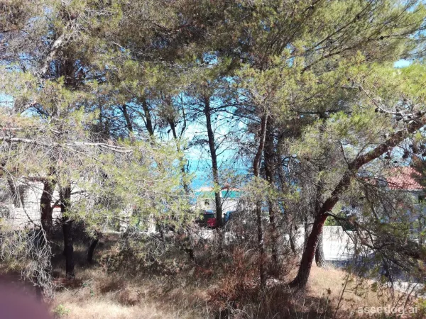 Brač, stavební pozemek na prodej