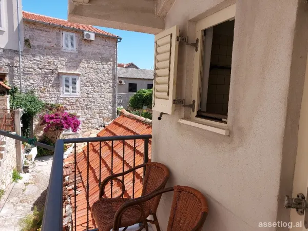 Vis, house for sale