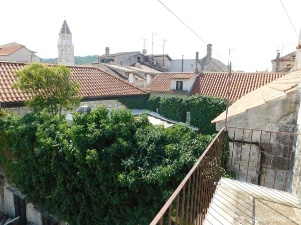 Trogir/Čiovo, altes Steinhaus zum Kauf