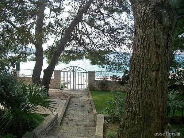 Šibenik, dům na prodej
