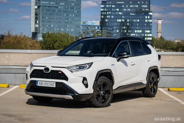 Toyota RAV4 2.5 Hybrid e-CVT Selection FWD, 131 kW, A1 / AJ NA SPLÁTKY / PROTIÚČET /