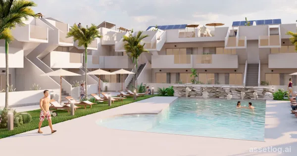 Apartment with garden provided with 3 Bedrooms and 2 Bathrooms, communal swimming pool and