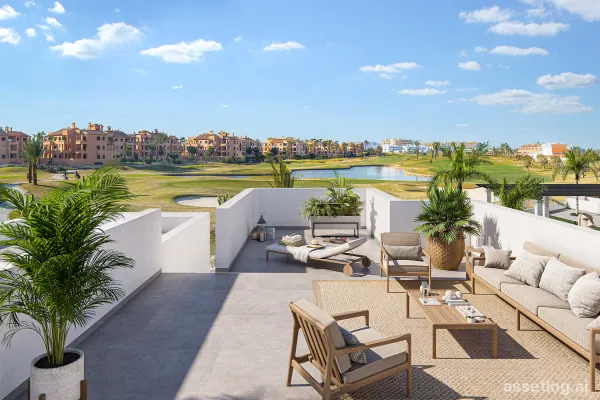 Villa mit 3 Schlafzimmern und 2 Bädern, Gemeinschaftspool in Los Alcázares