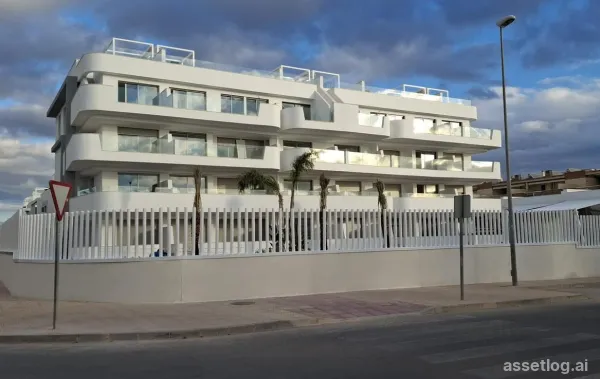 Apartment with garden provided with 2 Bedrooms and 2 Bathrooms, communal swimming pool and