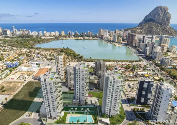 Penthouse mit 3 Schlafzimmern, 2 Bädern und Gemeinschaftspool in Calpe
