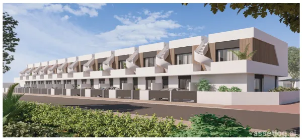 Terraced villa provided with 2 Bedrooms and 2 Bathrooms, communal swimming pool and