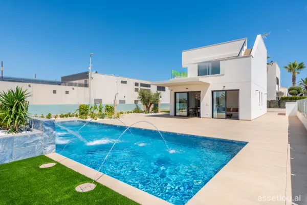 Villa provided with 3 Bedrooms and 3 Bathrooms, no swimming pool and
